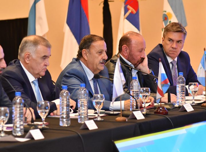 Quintela lidera demanda por fondos provinciales