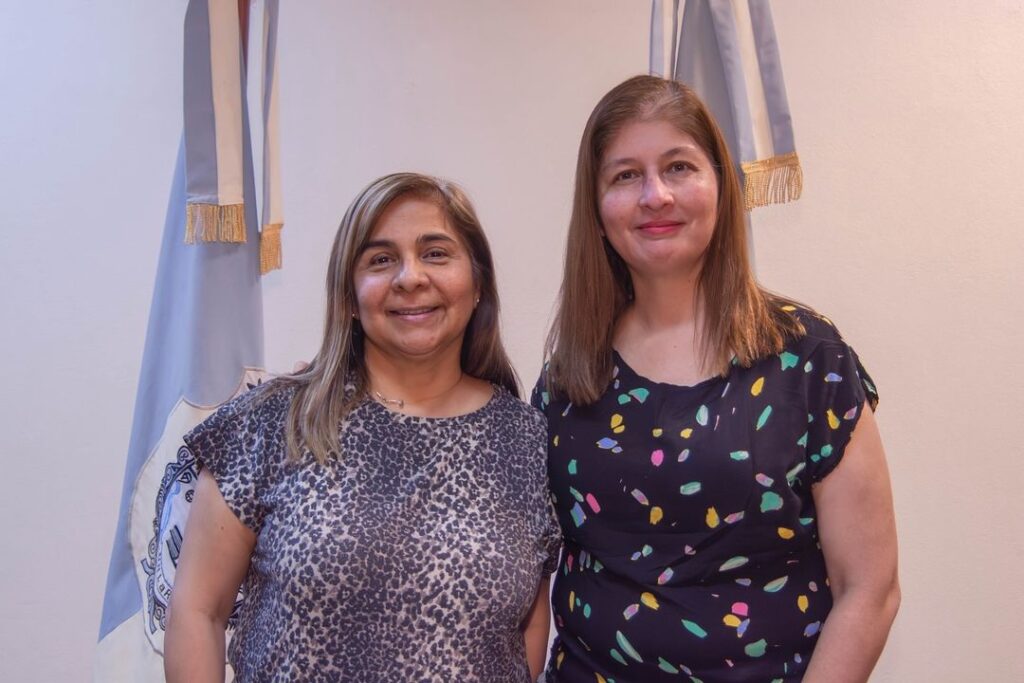 Mercedes Caceres y Miriam Azcurra