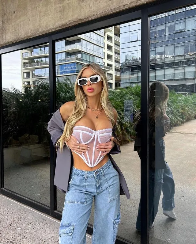 Romina Malaspina-argentina más seguida OnlyFans