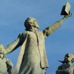 Rosario Vera Peñaloza monumento La Rioja
